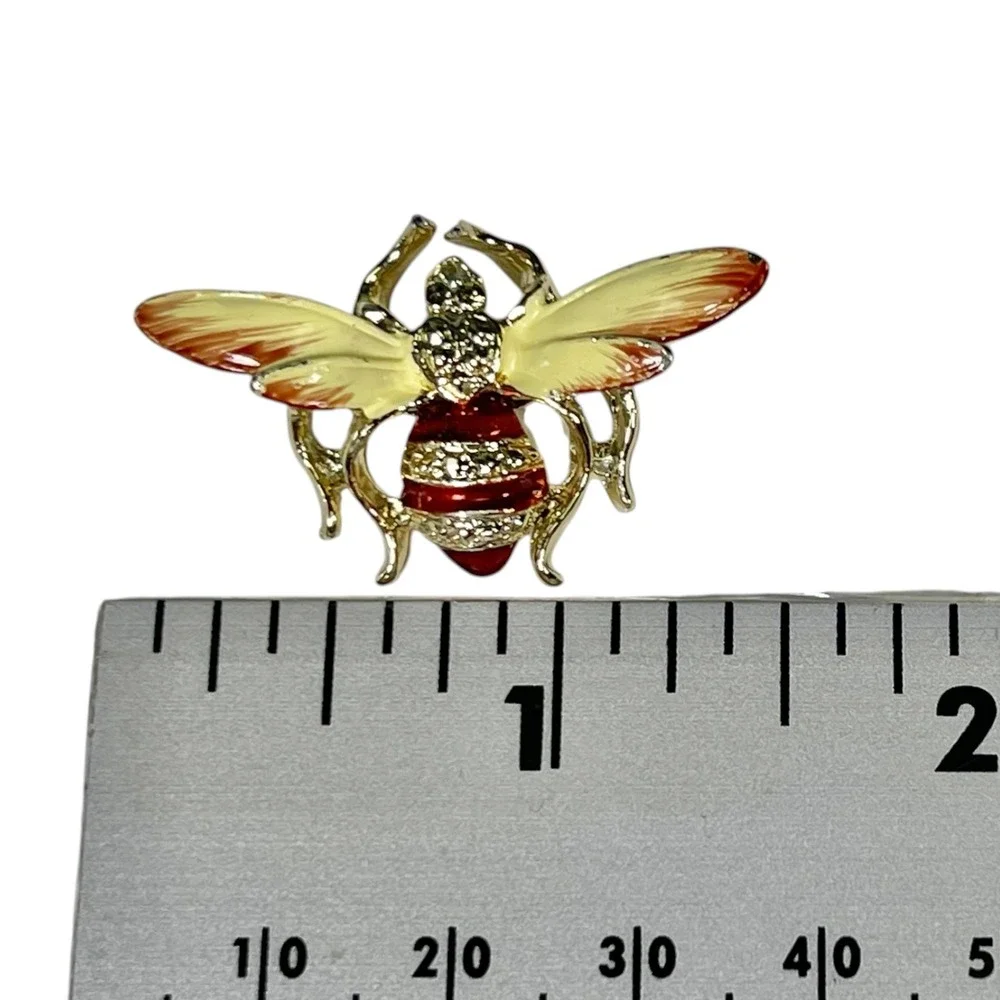 Vintage Gold Bee Brooch Rhinestone Enamel Insect Pin Cottagecore Whimsical